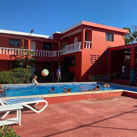Villa Kiki Ensenada 蓬塔露奇亚 外观 照片
