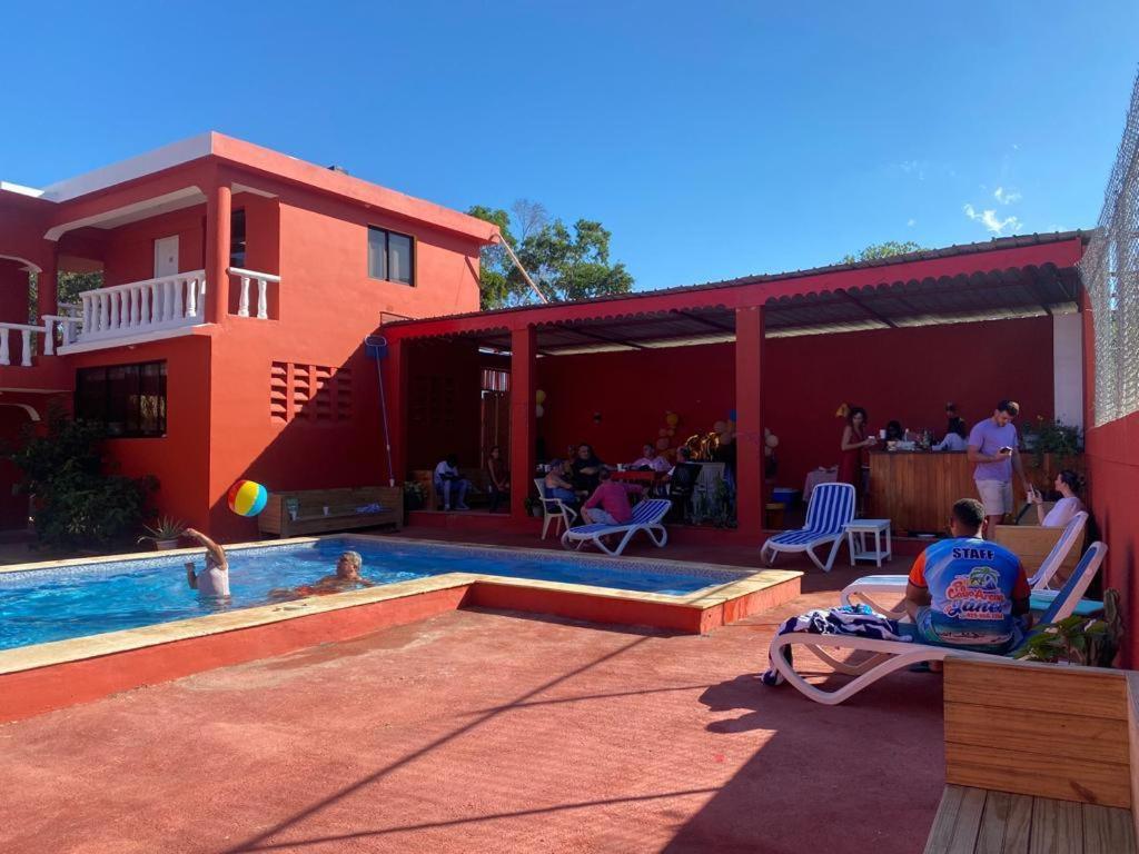 Villa Kiki Ensenada 蓬塔露奇亚 外观 照片