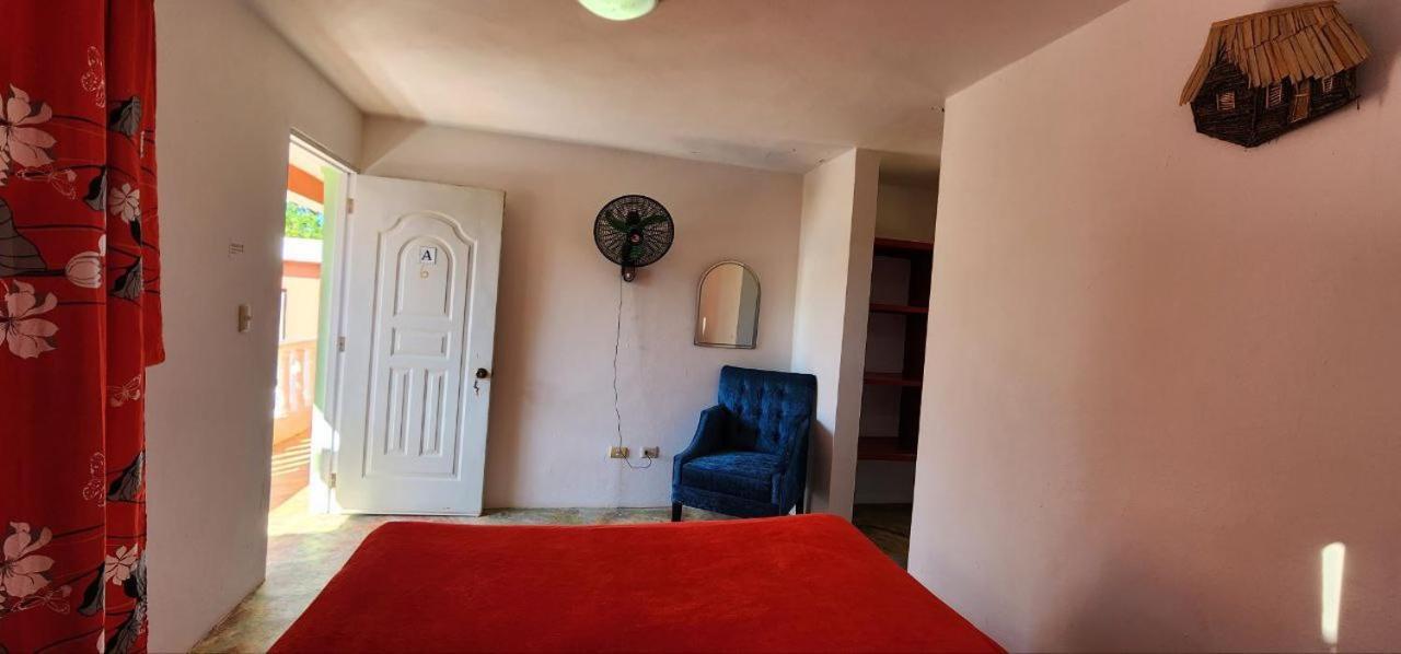 Villa Kiki Ensenada 蓬塔露奇亚 客房 照片