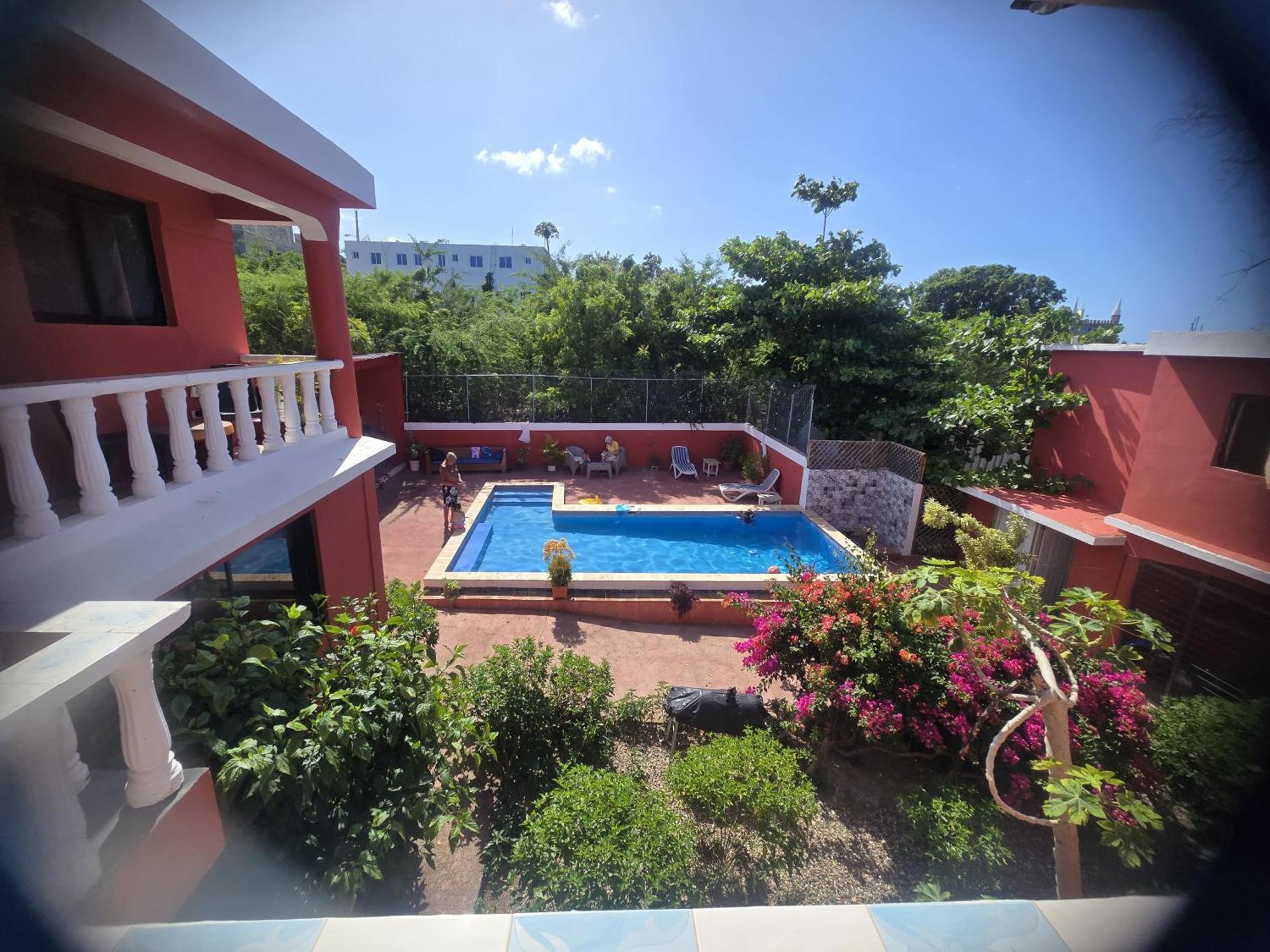 Villa Kiki Ensenada 蓬塔露奇亚 外观 照片