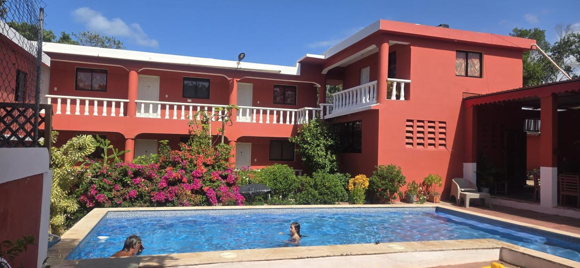 Villa Kiki Ensenada 蓬塔露奇亚 外观 照片